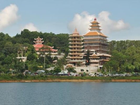 Thap Chuong Nui Cam