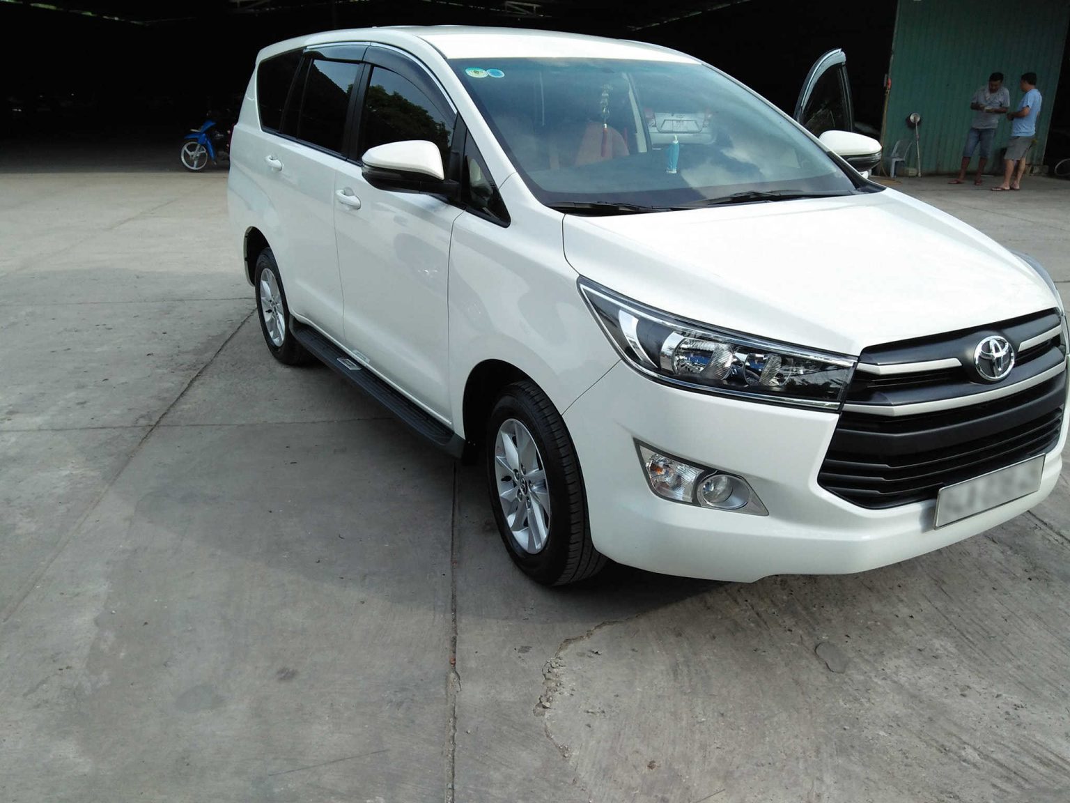 Thuê Xe Innova 7 Chỗ Ở Tphcm 1536x1152