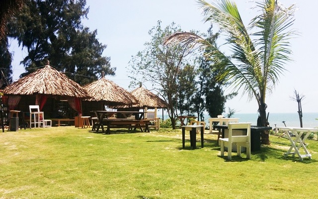 Son My Beach 1 4
