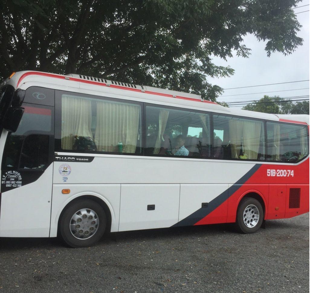 thuê xe du lịch 29-34-45 11 Thue Xe Du Lich 29 34 45 3