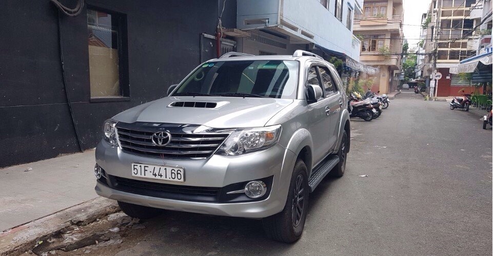 Thuê Xe Du Lịch 7 Chỗ Theo Tháng 17 Thue Xe Du Lich 7 Cho Hang Thang 5