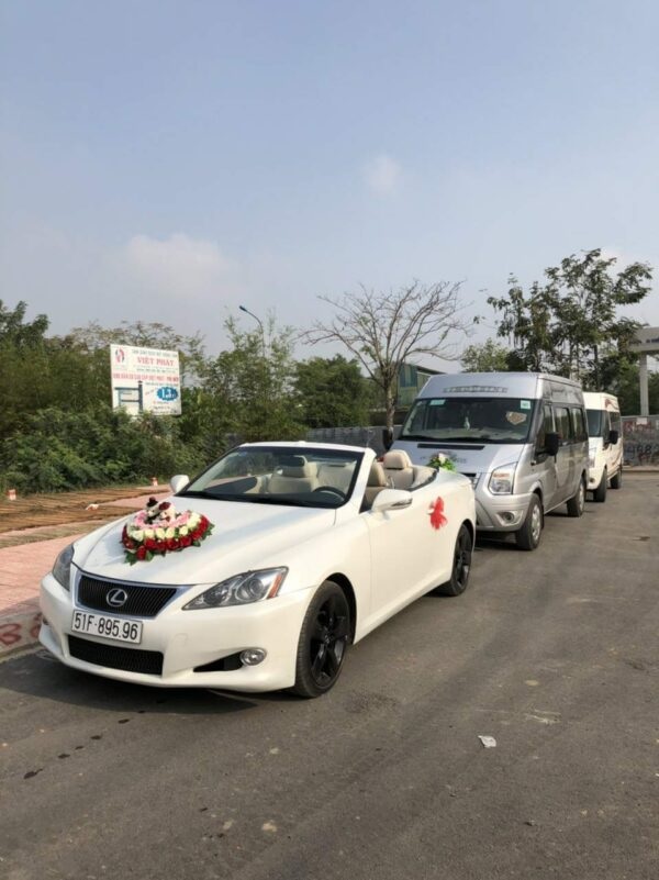 Thuê Xe Hoa Mui Trần 11 Thue Xe Hoa Mui Tran 6