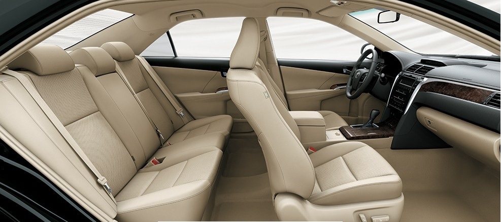 Thue Xe Toyota Camry Doi Moi 4