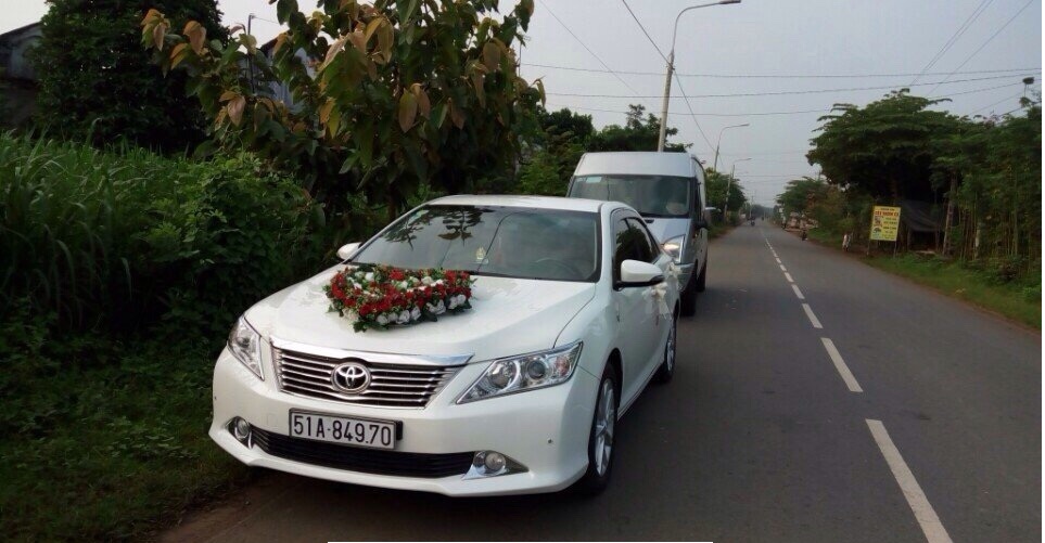 Thue Xe Toyota Camry Doi Moi 7
